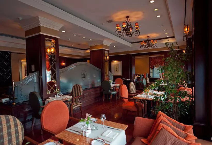 호텔 Donbass Palace