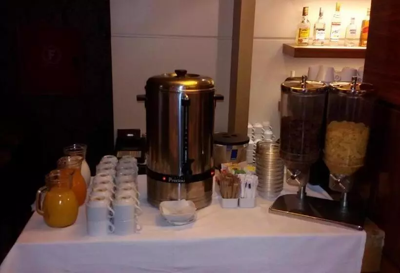 Отель Dovitel Boutique