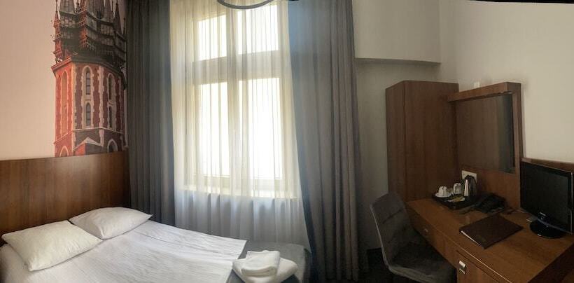 בית מלון כפרי Downtown Krakow