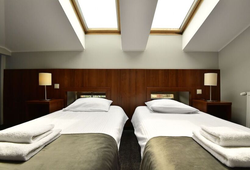 בית מלון כפרי Downtown Krakow