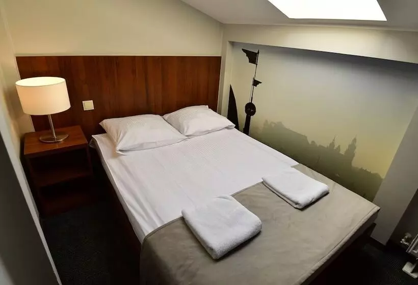 هتل Downtown Krakow