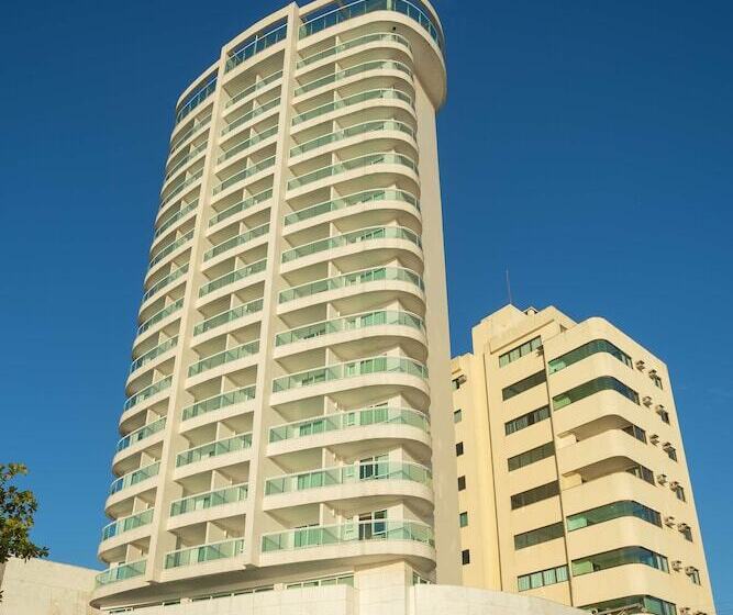 ホテル Golden Tulip Macae