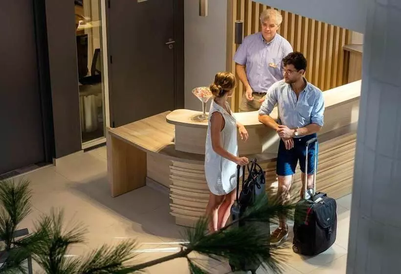 Отель Hôtel Vitalparc