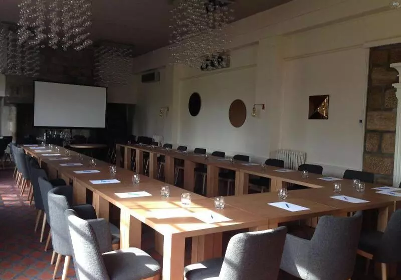 酒店 La Reserve De Brive