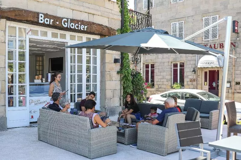 酒店 La Reserve De Brive