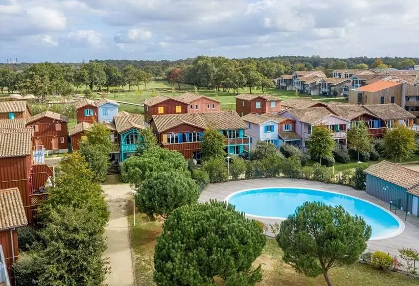 Отель Madame Vacances Les Rives Marines