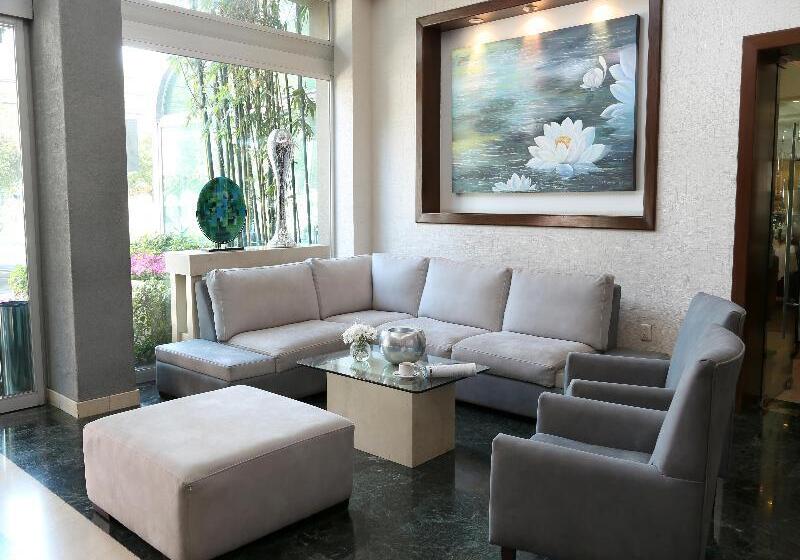 בית מלון כפרי Meson Ejecutivo Guadalajara Minerva  Av Mexico