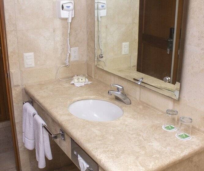 Szálloda Quality Inn Mazatlan