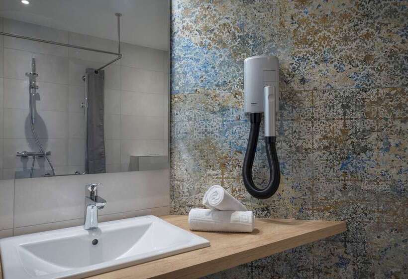 ホテル The Originals Boutique, Hôtel Admiral S, Les Sablesd Olonne