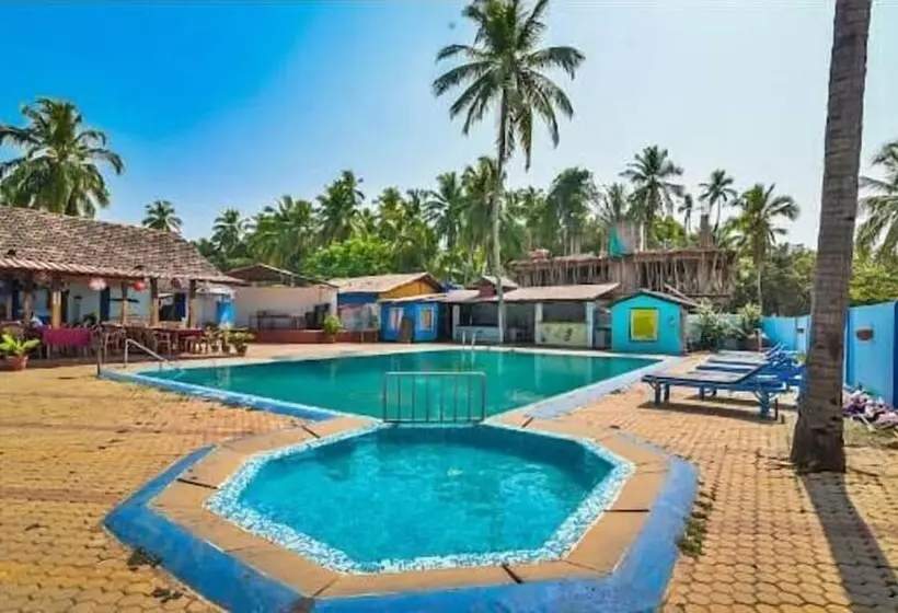 Hotel Resort Village Royal Near Calangute Beach