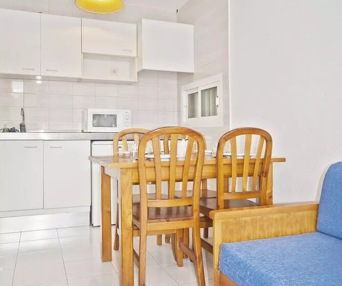 Apartamentos Llevant