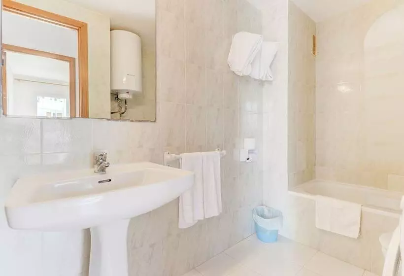 Apartamentos Llevant