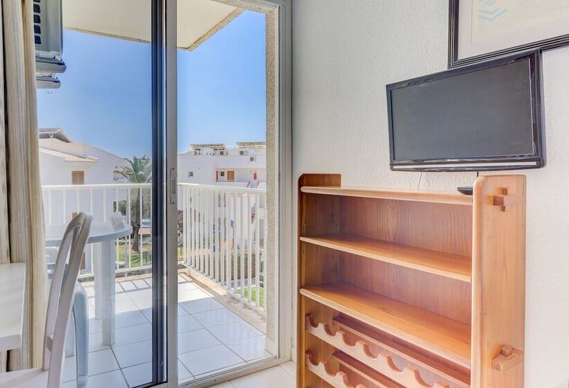 Apartamentos Llevant