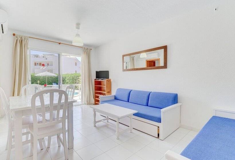 Apartamentos Llevant