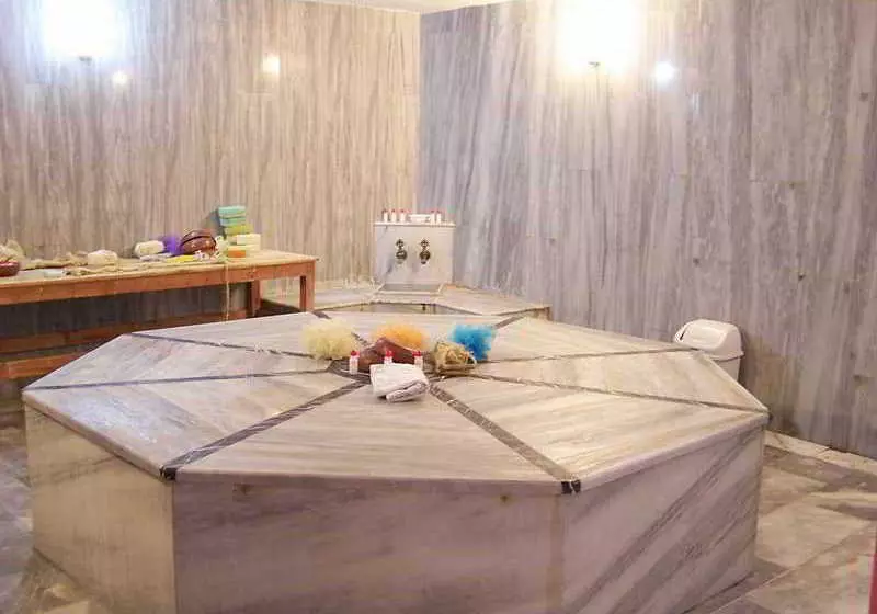 Отель City Royal