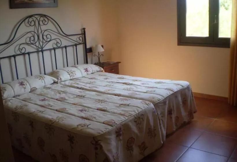 ホテル Balcón De Los Montes