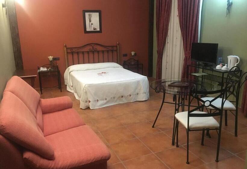 Отель Balcón De Los Montes