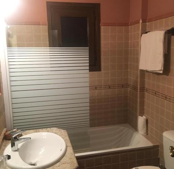 Отель Balcón De Los Montes