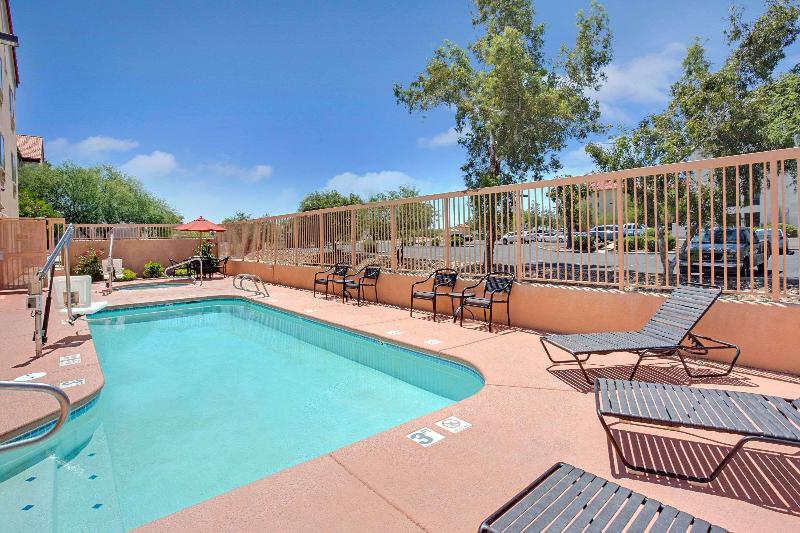 فندق Baymont By Wyndham Tucson Airport