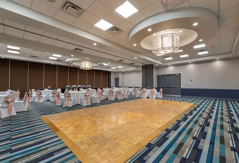 ホテル Best Western Premier Denver East