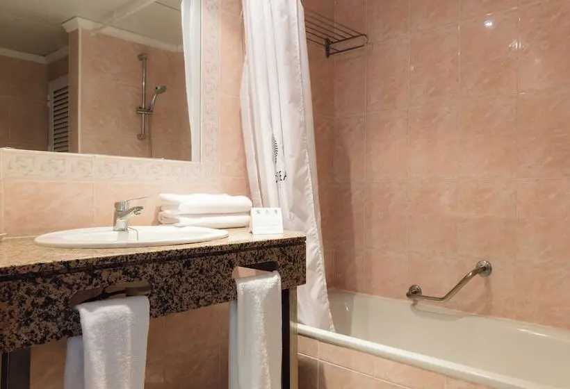 Hotelli Bluesea Coral Beach