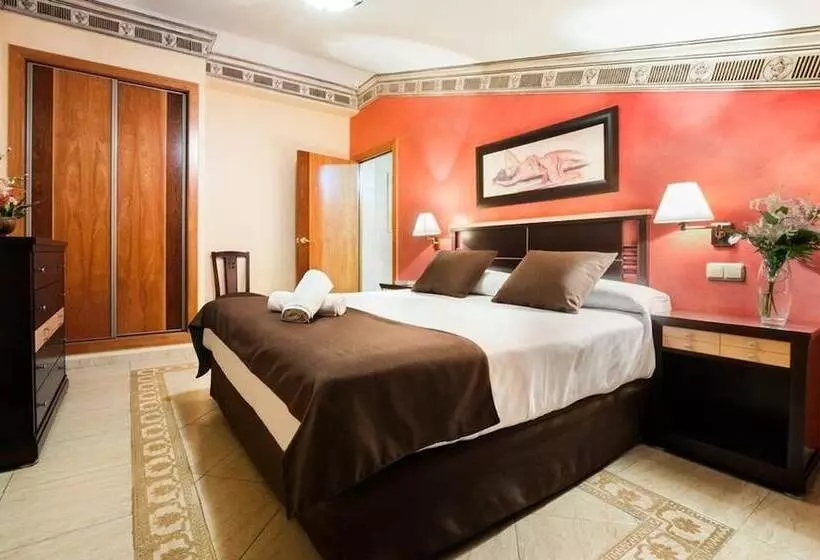 Отель Carlos I Toledo