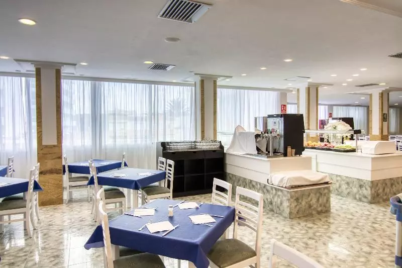 Отель Coral Beach By Mij