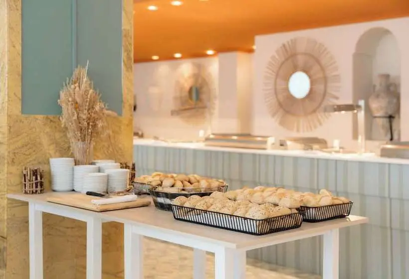 Hotelli Bluesea Coral Beach