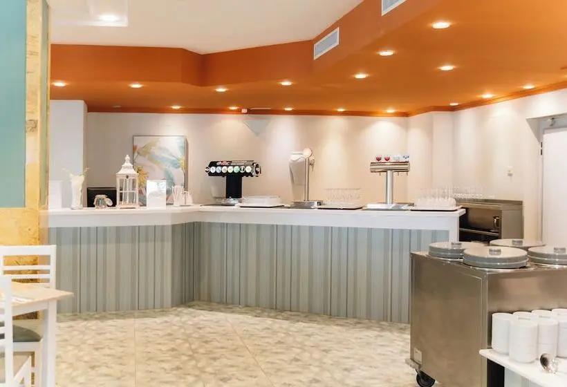 Hotelli Bluesea Coral Beach