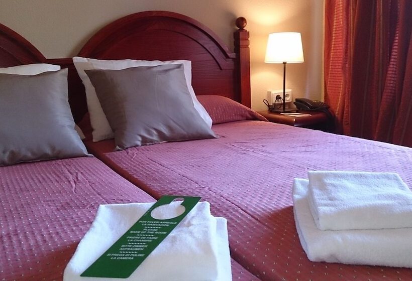 فندق Don Diego By ĥ