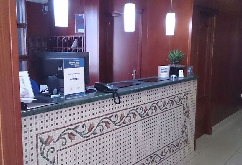 فندق Don Diego By ĥ