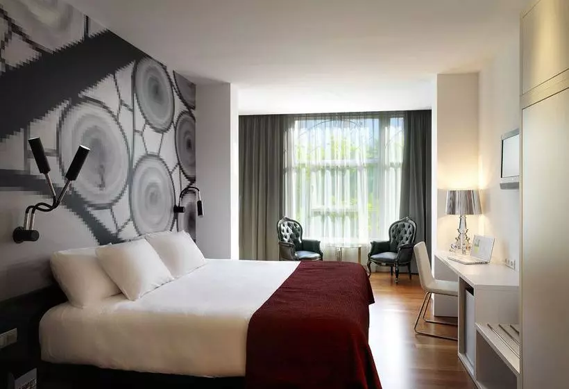 Отель Sonder Paseo De Gracia