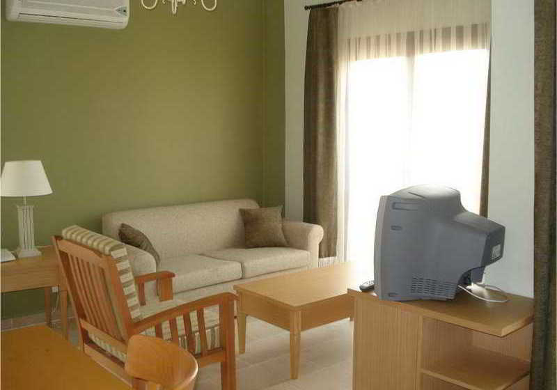 فندق Green Holiday Village