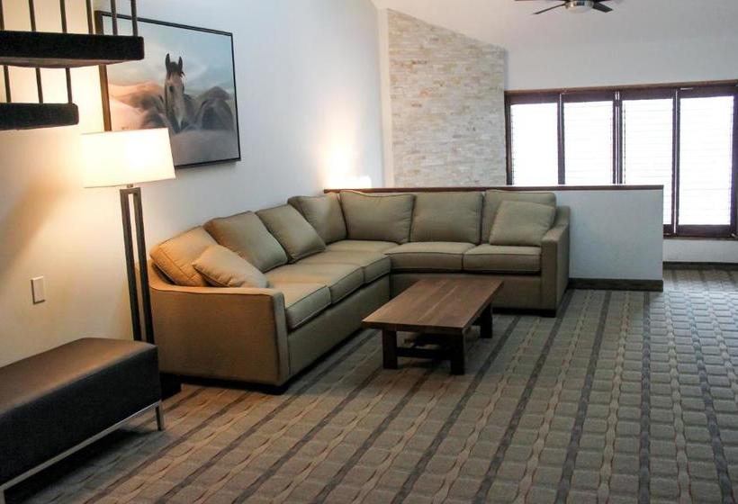 Отель Horseshoe Resort