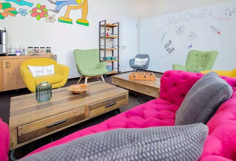 בית מלון כפרי Innside By Meliá Dusseldorf Derendorf