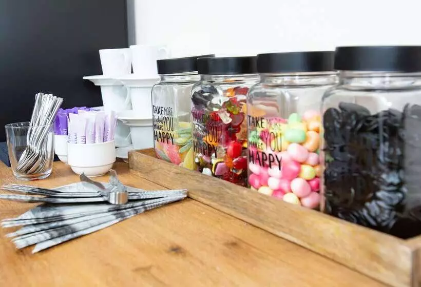 בית מלון כפרי Innside By Meliá Dusseldorf Derendorf