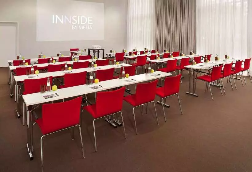 בית מלון כפרי Innside By Meliá Dusseldorf Derendorf