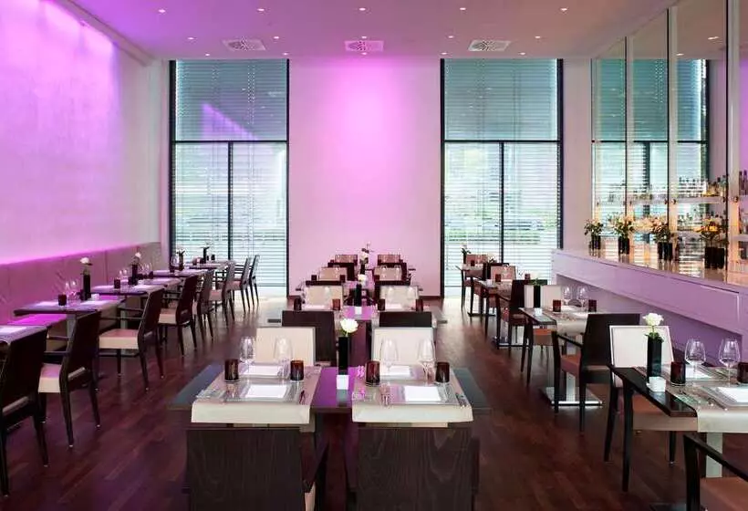 בית מלון כפרי Innside By Meliá Dusseldorf Derendorf