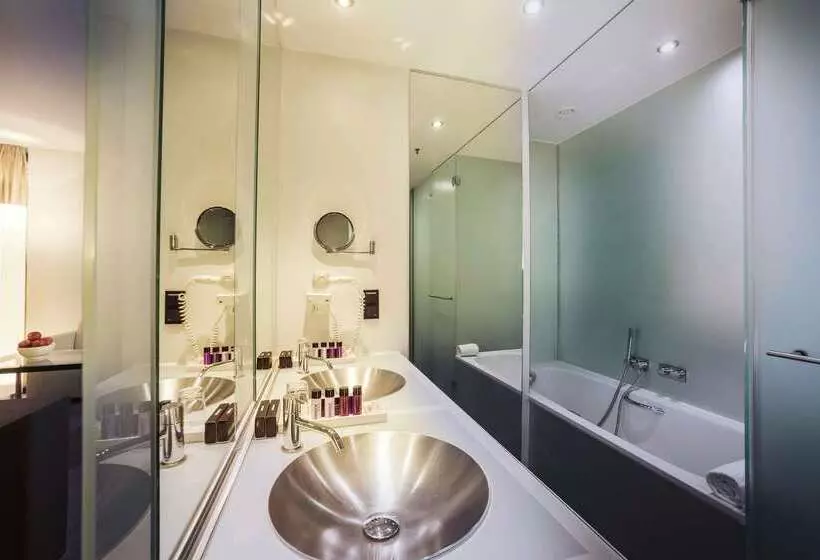 בית מלון כפרי Innside By Meliá Dusseldorf Derendorf