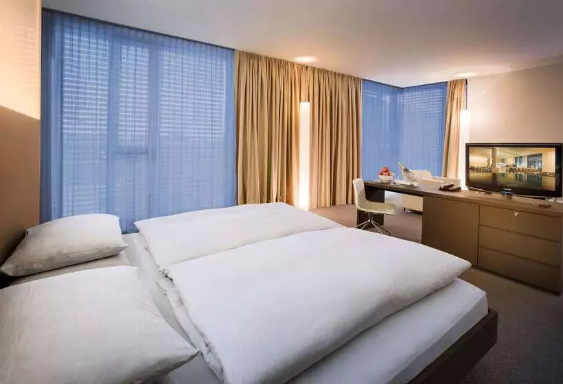 בית מלון כפרי Innside By Meliá Dusseldorf Derendorf