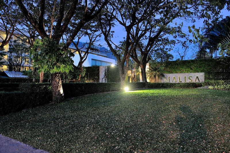 בית מלון כפרי Malisa Villa Suites Sha Extra Plus