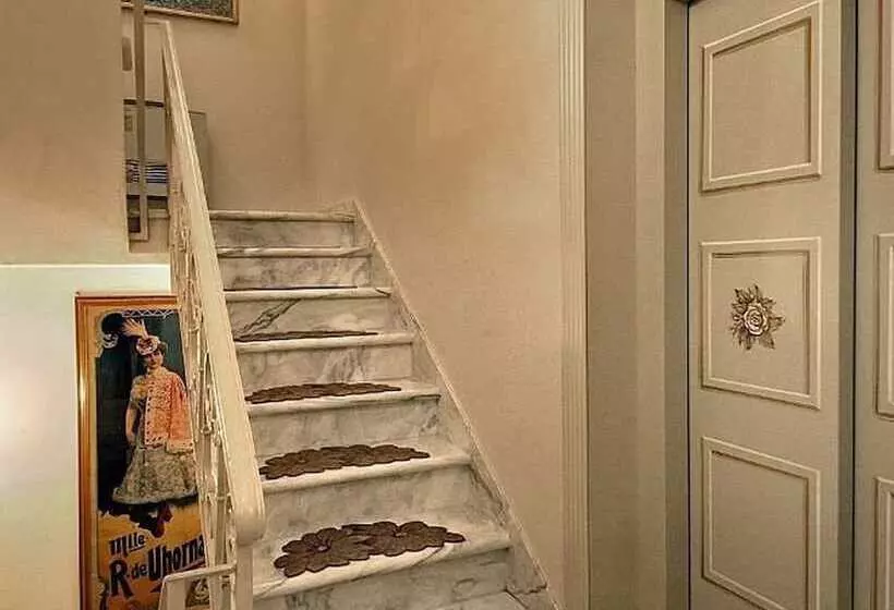 هتل Relais Dei Fiori