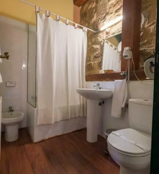 Hotel Rural Posada Santa Maria La Real