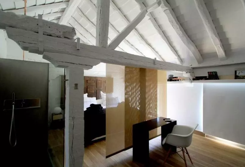 Hotel Rural Posada Santa Maria La Real