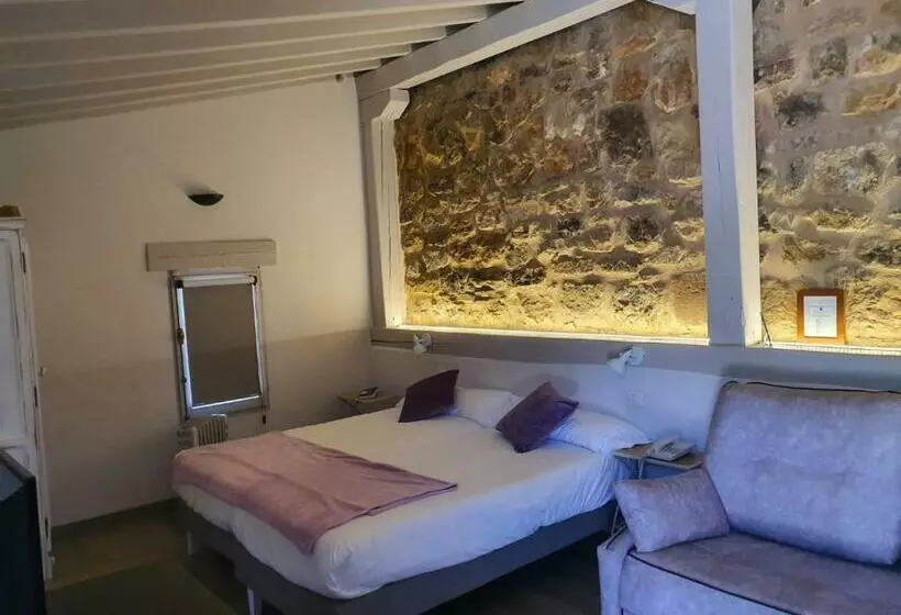 Hotel Rural Posada Santa Maria La Real