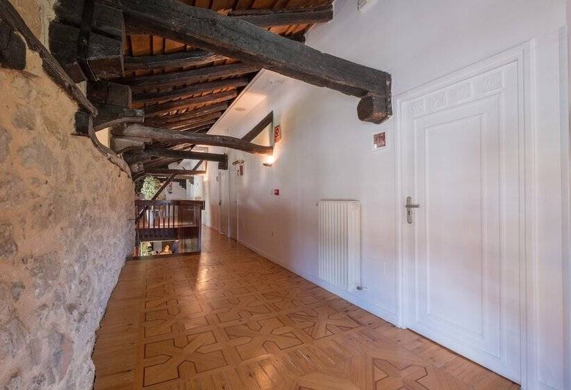 교외 호텔 Posada Santa Maria La Real