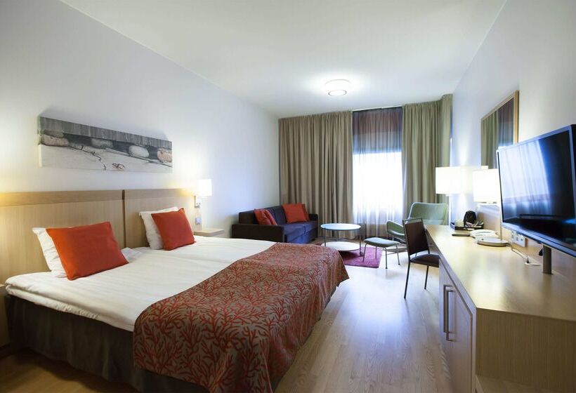 هتل Scandic Oulu City