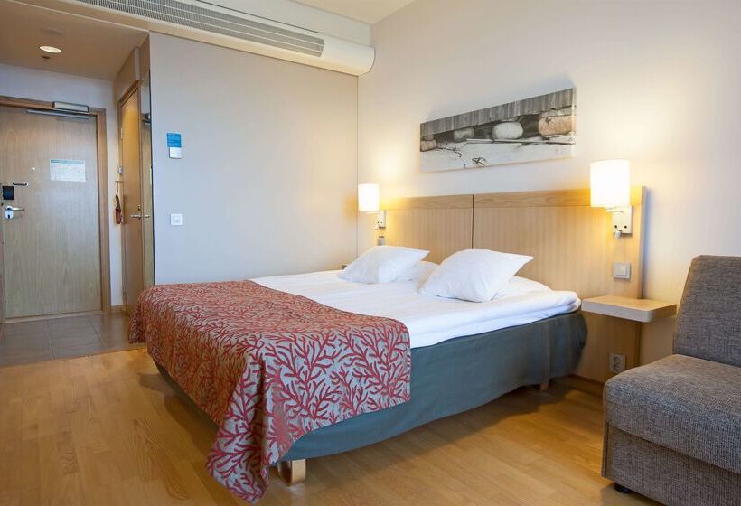 هتل Scandic Oulu City