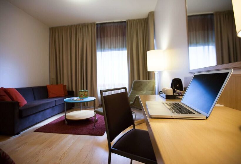 هتل Scandic Oulu City