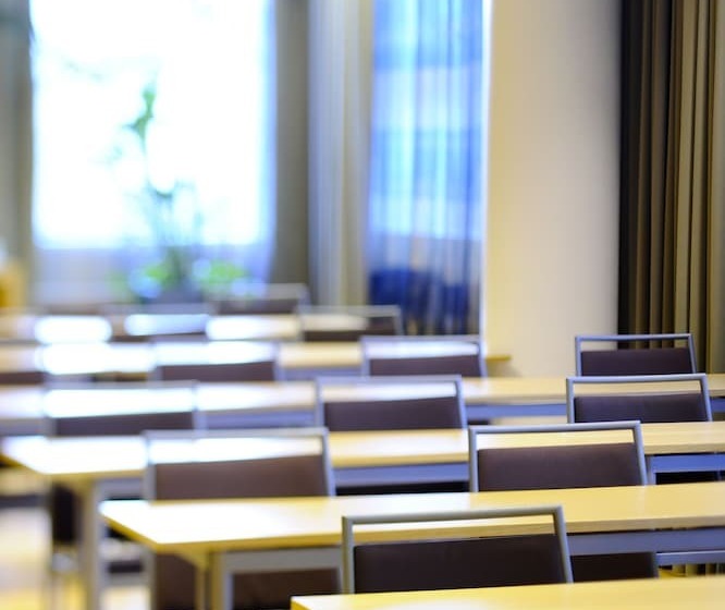 هتل Scandic Oulu City